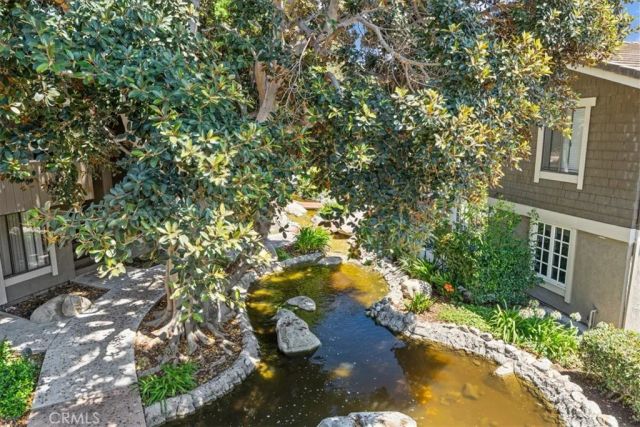 208 Springview, Irvine, CA 92620
