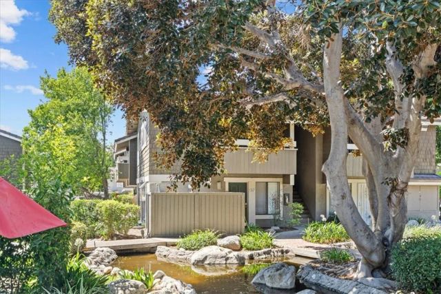 208 Springview, Irvine, CA 92620