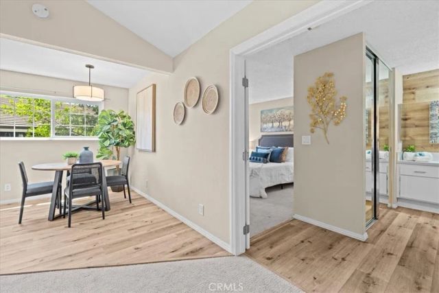 208 Springview, Irvine, CA 92620