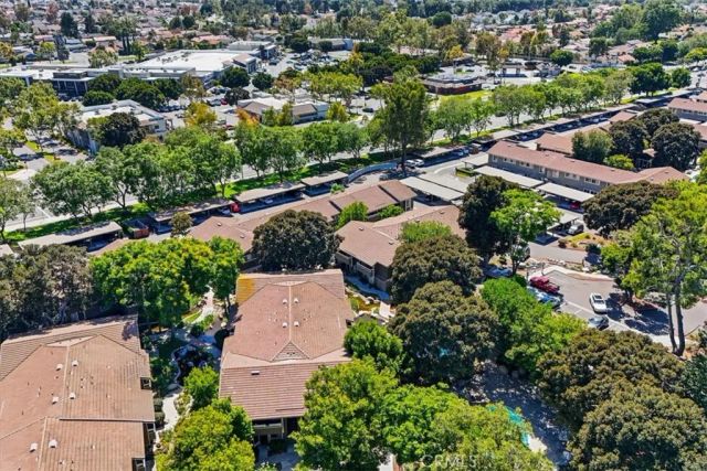 208 Springview, Irvine, CA 92620