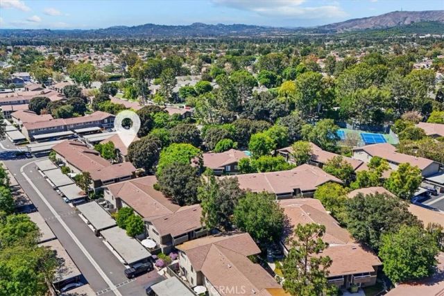 208 Springview, Irvine, CA 92620
