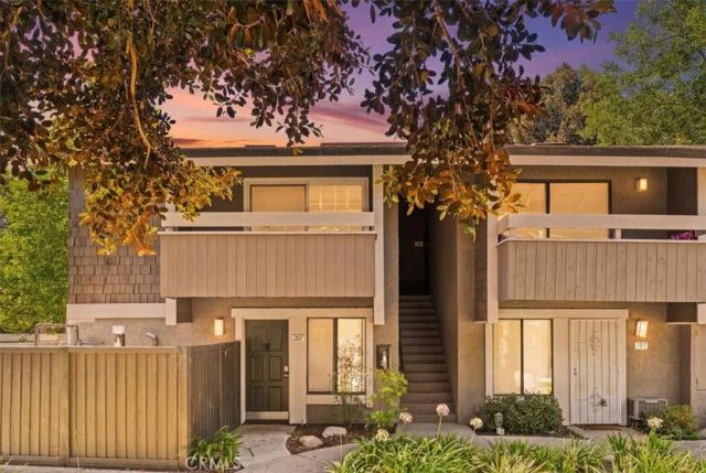 208 Springview, Irvine, CA 92620