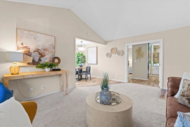 208 Springview, Irvine, CA 92620