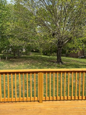 325 Sunrise Cir, Mount Juliet, TN 37122