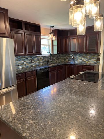 325 Sunrise Cir, Mount Juliet, TN 37122
