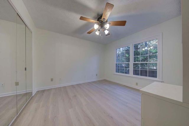 166 Maribeau Square NW, Atlanta, GA 30327