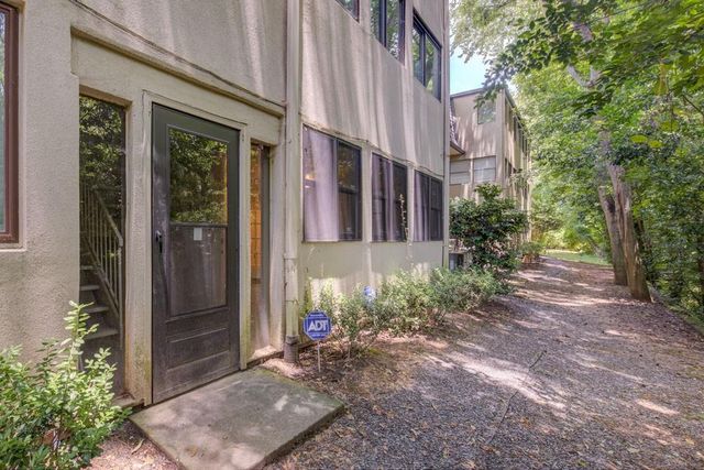 166 Maribeau Square NW, Atlanta, GA 30327