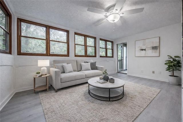 166 Maribeau Square NW, Atlanta, GA 30327