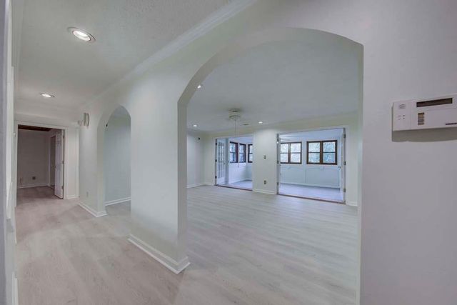 166 Maribeau Square NW, Atlanta, GA 30327