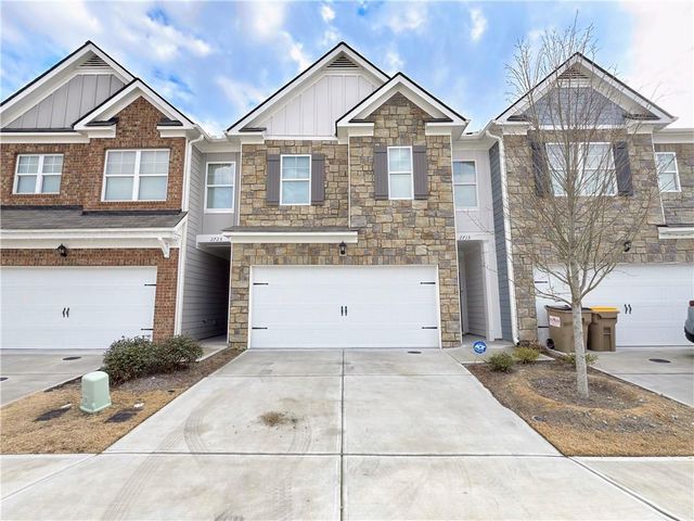 2715 Poppy Court, Buford, GA 30519