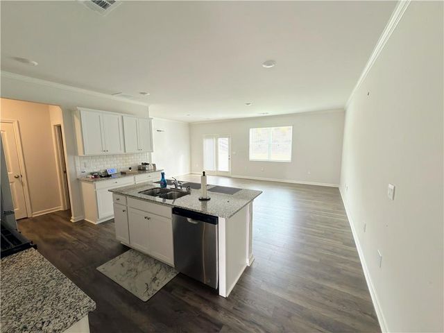 2715 Poppy Court, Buford, GA 30519