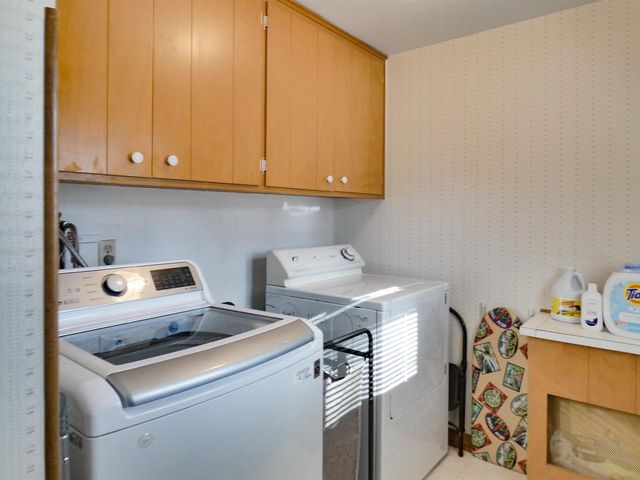 1635 BIRCHWOOD DRIVE, Green Bay, WI 54304