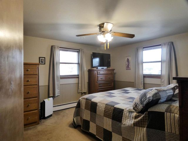 1635 BIRCHWOOD DRIVE, Green Bay, WI 54304