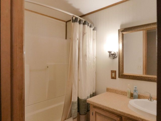 1635 BIRCHWOOD DRIVE, Green Bay, WI 54304