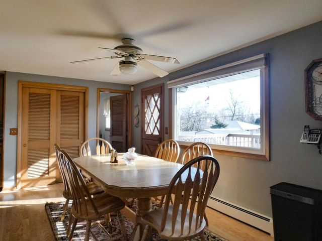 1635 BIRCHWOOD DRIVE, Green Bay, WI 54304