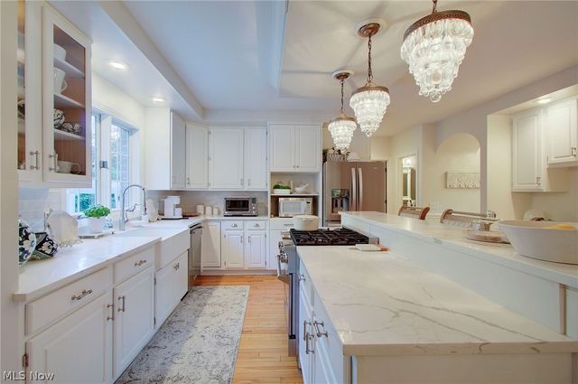 5854 Loma Linda Lane NE, Canton, OH 44721