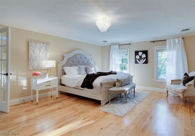 5854 Loma Linda Lane NE, Canton, OH 44721