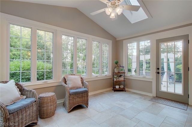 5854 Loma Linda Lane NE, Canton, OH 44721
