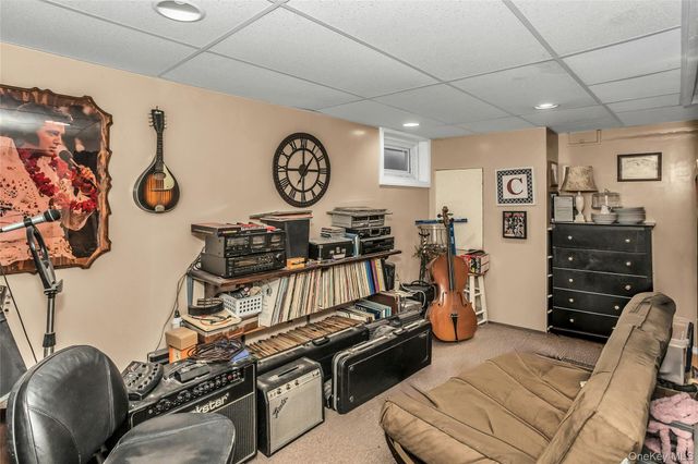 232 Ribbon Street, Franklin Square, NY 11010