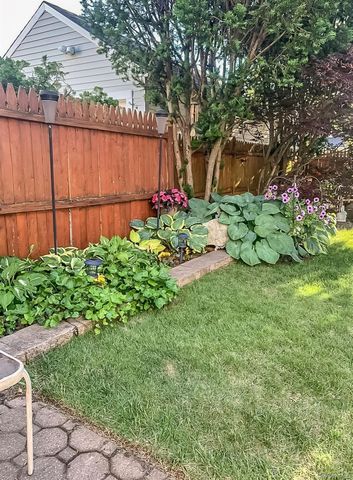 232 Ribbon Street, Franklin Square, NY 11010