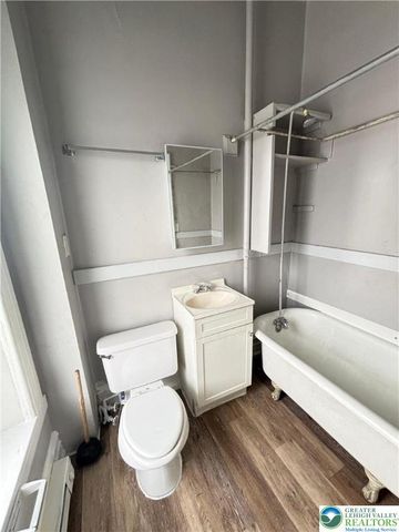 620 West Chew Street 2F, Allentown City, PA 18102