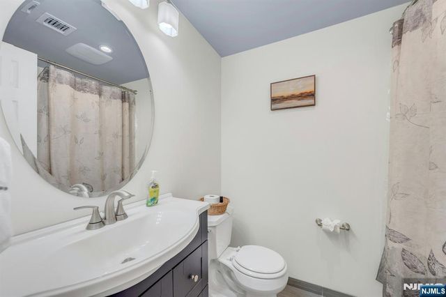 280 Davidson Avenue, Ramsey, NJ 07446