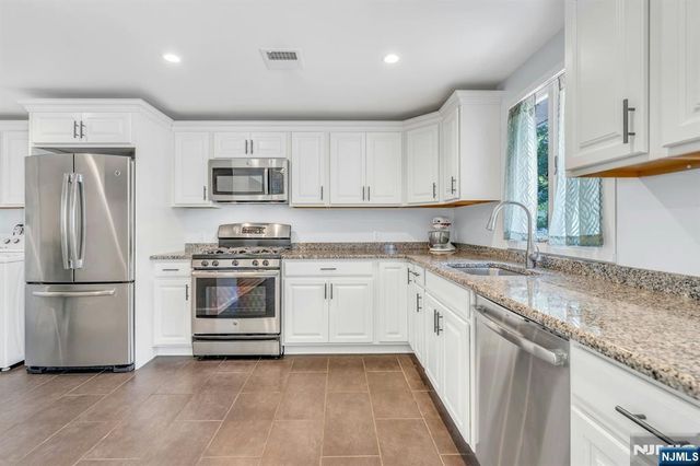 280 Davidson Avenue, Ramsey, NJ 07446