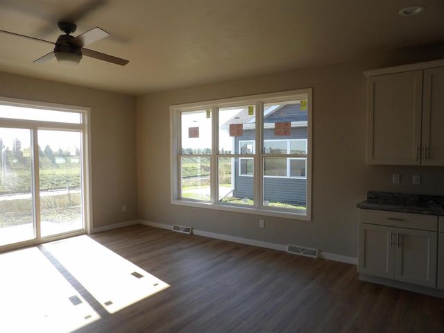 2505 TIPPERARY TRAIL, De Pere, WI 54115