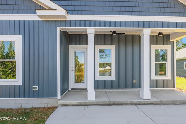 2317 Frink Lake Drive, Southport, NC 28461