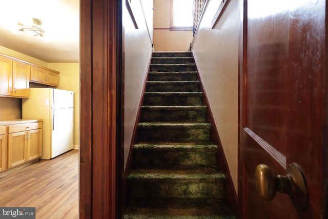 121 HARVEY ST, Pleasant Gap, PA 16823