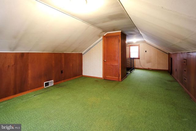 121 HARVEY ST, Pleasant Gap, PA 16823