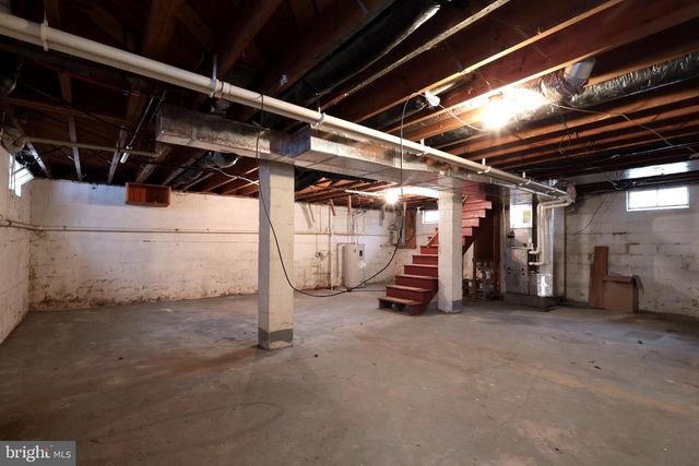 121 HARVEY ST, Pleasant Gap, PA 16823