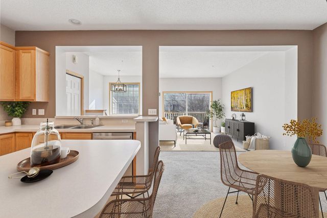 13847 54th Avenue N, Plymouth, MN 55446