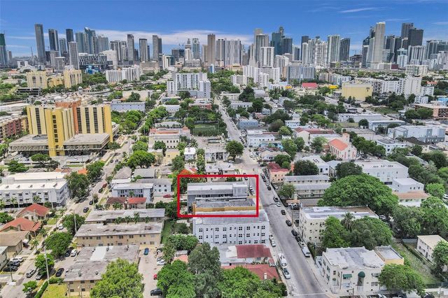 1037 NW 2nd St, Miami, FL 33128