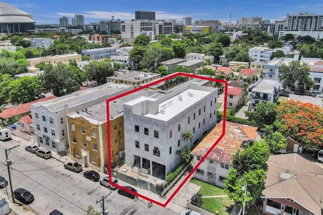 1037 NW 2nd St, Miami, FL 33128