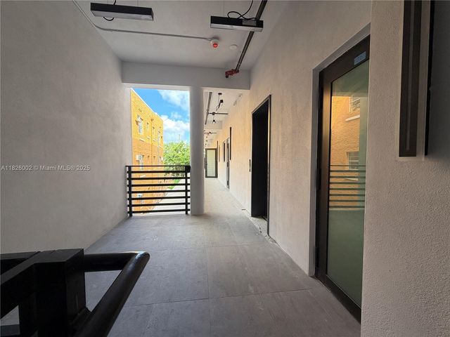 1037 NW 2nd St, Miami, FL 33128