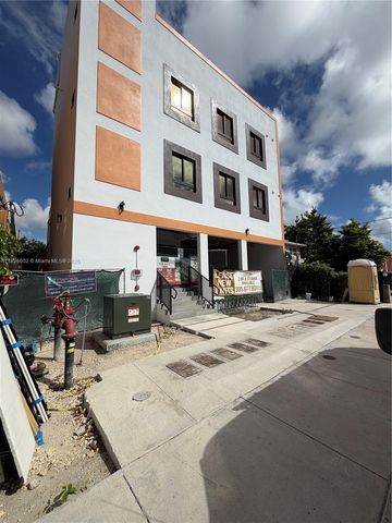 1037 NW 2nd St, Miami, FL 33128