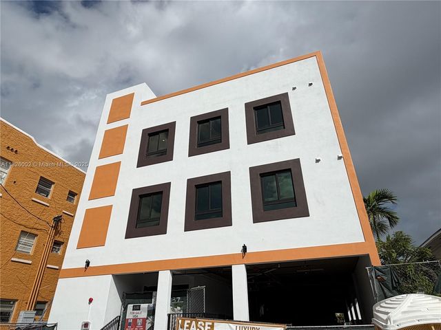 1037 NW 2nd St, Miami, FL 33128