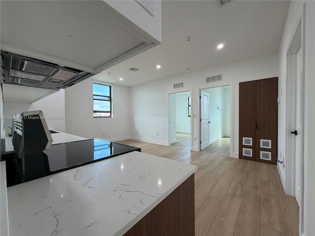 1037 NW 2nd St, Miami, FL 33128