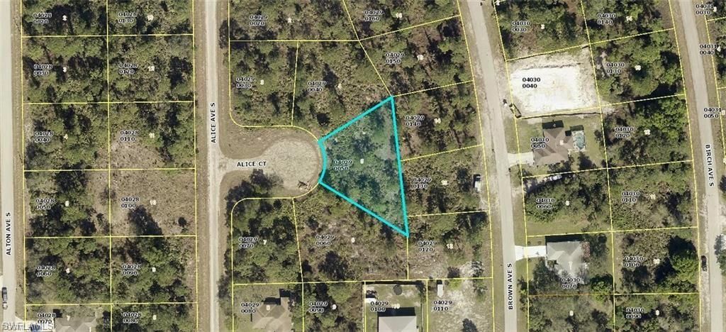927 Alice CT, LEHIGH ACRES, FL 33974 — photo 5