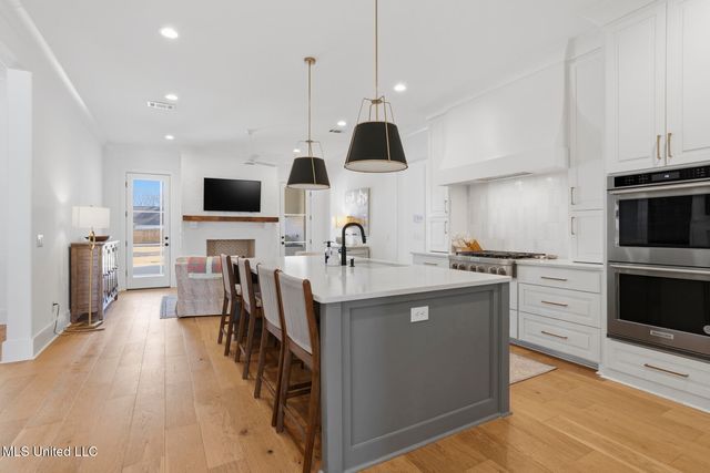 703 Ivywood Court, Madison, MS 39110