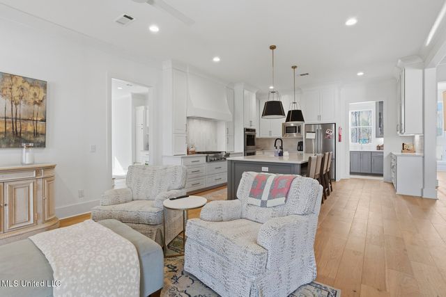 703 Ivywood Court, Madison, MS 39110