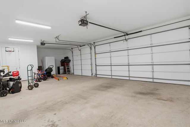 703 Ivywood Court, Madison, MS 39110