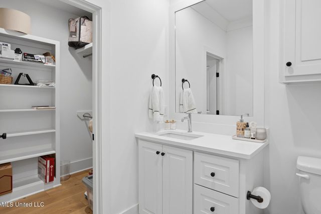 703 Ivywood Court, Madison, MS 39110