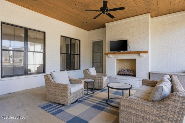 703 Ivywood Court, Madison, MS 39110