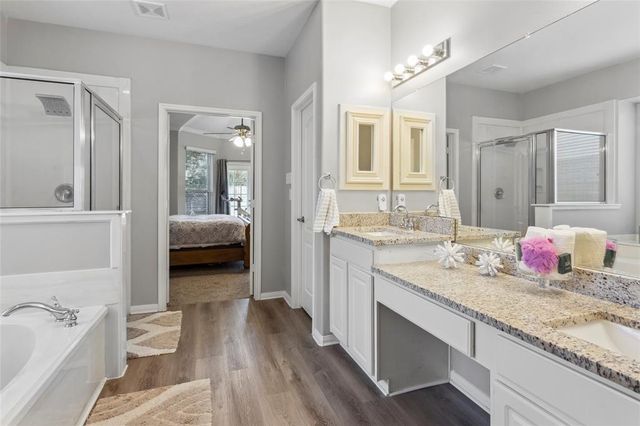 2906 Sea Bright Court, League City, TX 77573