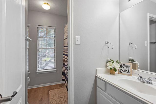 2906 Sea Bright Court, League City, TX 77573