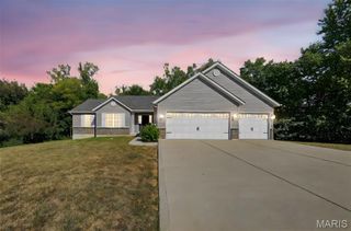 310 Rockport Drive, Troy, MO 63379
