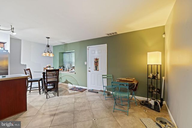 6925 SPRAGUE ST, Philadelphia, PA 19119