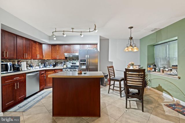 6925 SPRAGUE ST, Philadelphia, PA 19119
